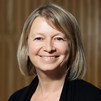 Dr Sarah Benge